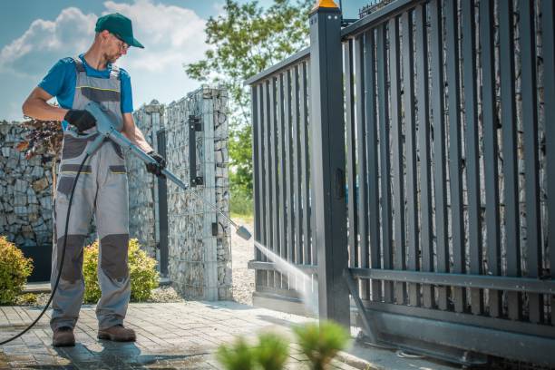 Best Pool Deck Cleaning  in Muldrow, OK